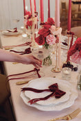 Load image into Gallery viewer, Velvet Bow Place Cards